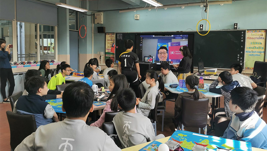 微軟全球學校串聯日達成 2 日締造 2900 萬虛擬旅程紀錄圖示